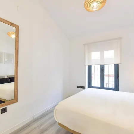 New! Penthouse With 2 Private Terraces *